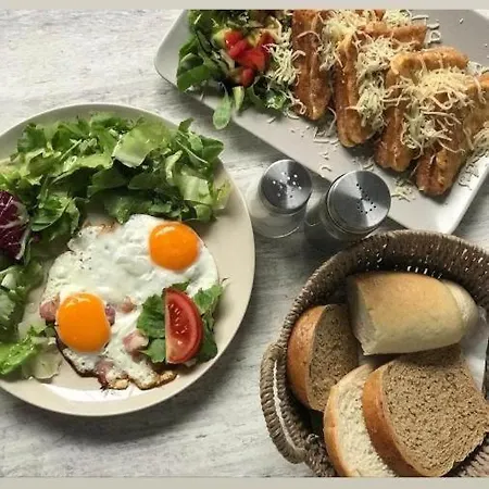 Monarchia Pearl Mosonmagyaróvár