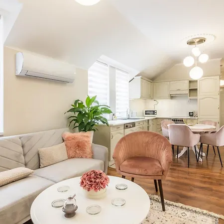 Monarchia Pearl Apartament Mosonmagyaróvár