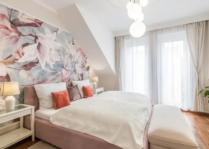 Monarchia Pearl شقة *